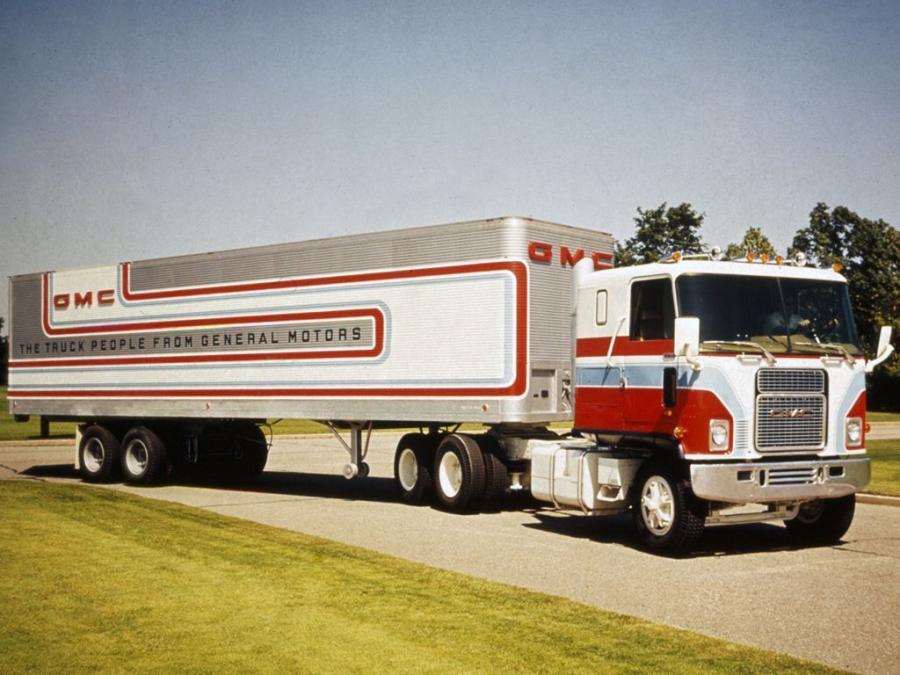  GMC Astro 95 1968 года  (фото 2 из 12)